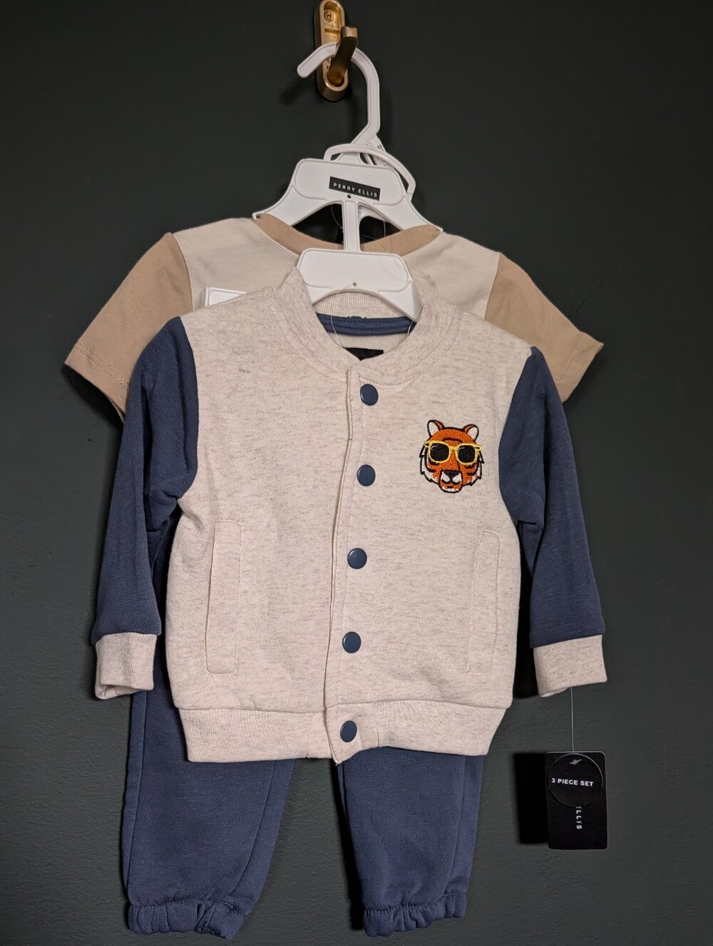 Perry Ellis Beige & Navy Tiger Patch Jacket Set